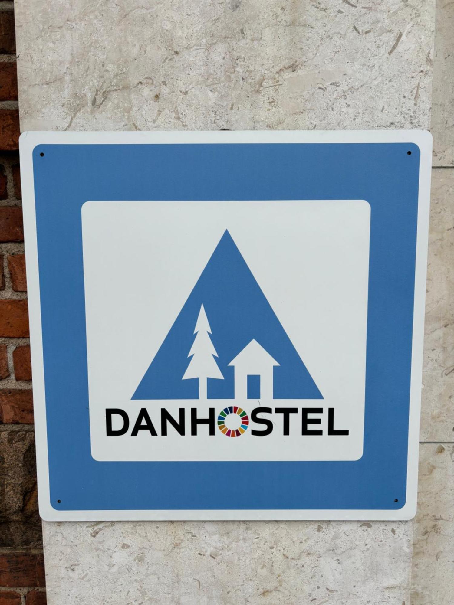 Danhostel Odense City Zewnętrze zdjęcie The sign of the hostel network